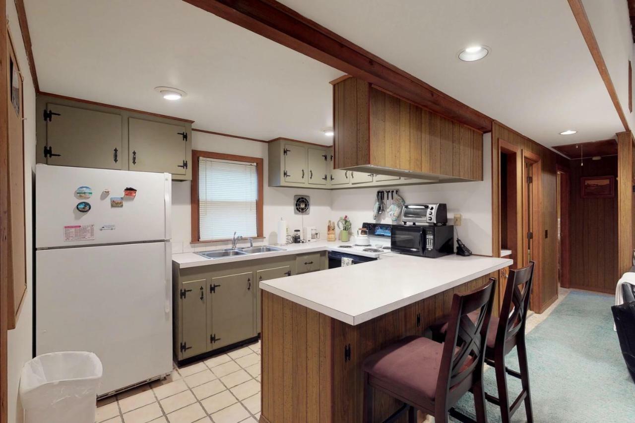 Villa Island Getaway Oak Bluffs Exterior foto